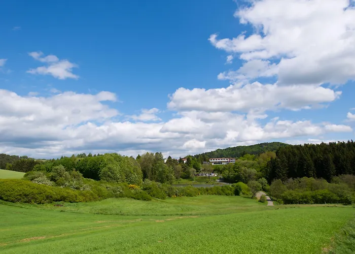 Seehotel Am Stausee 4 Sterne Superior Otel Gerolstein